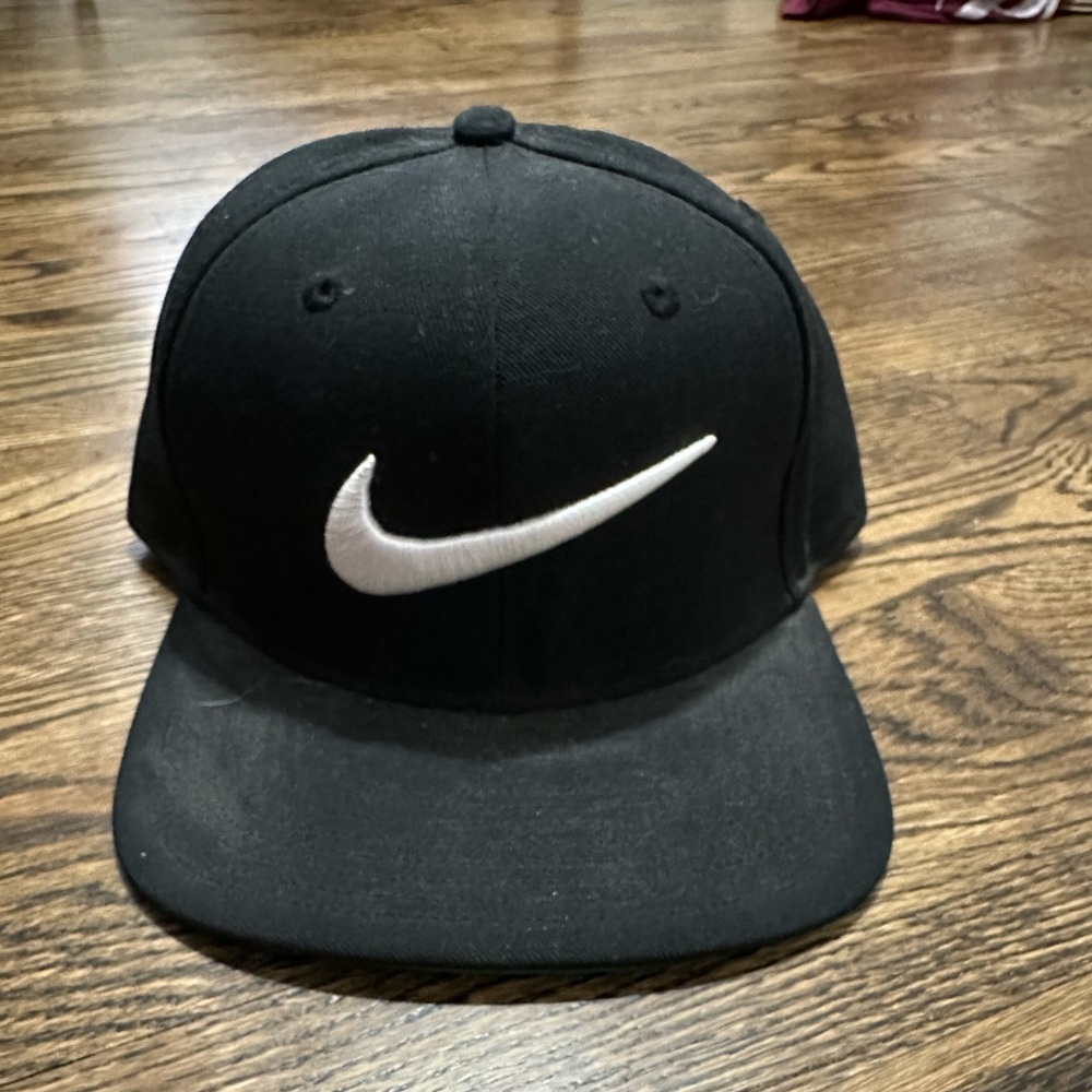 Black Nike Hat